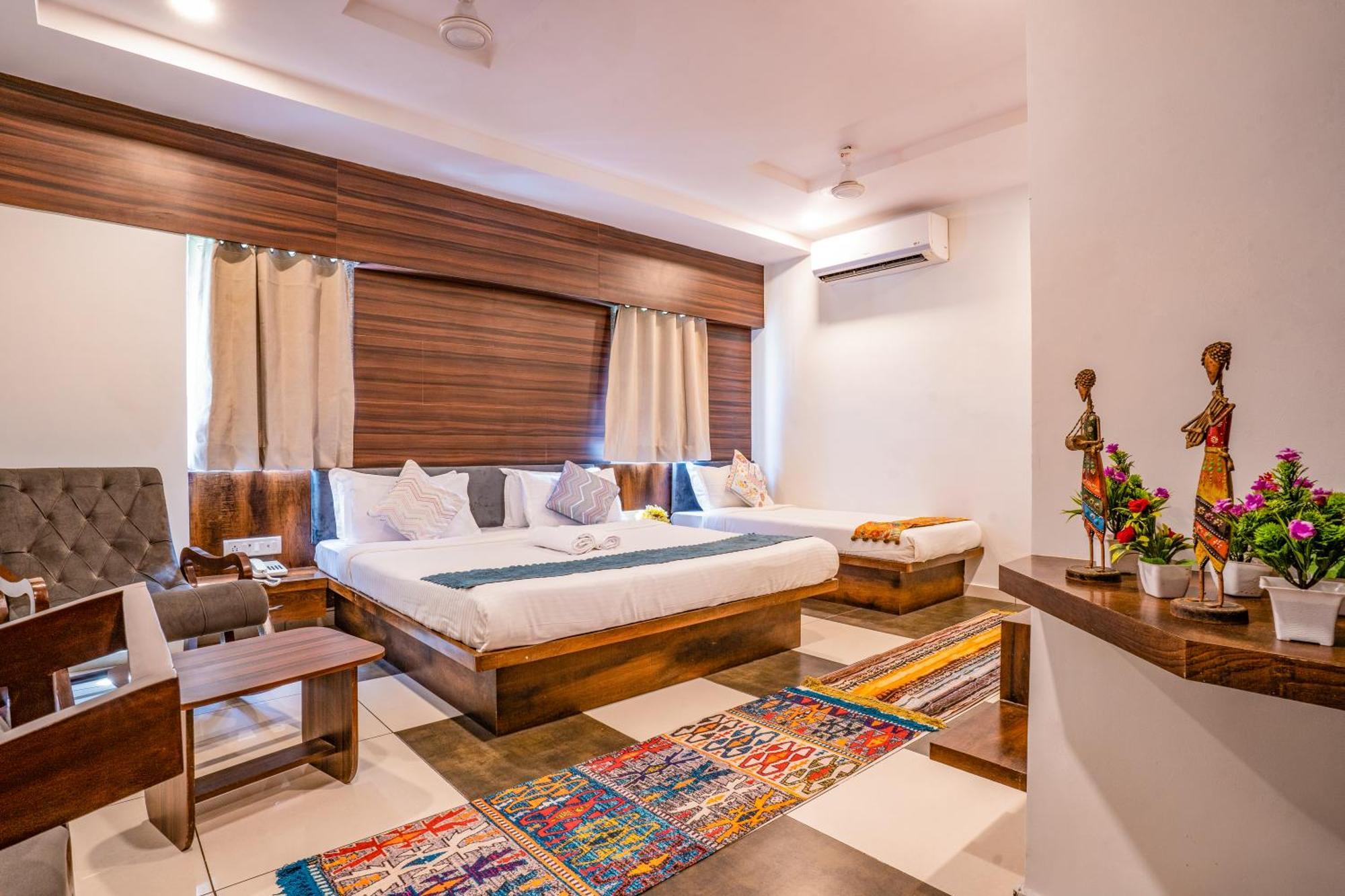 Hotel Naman Udaipur Eksteriør billede