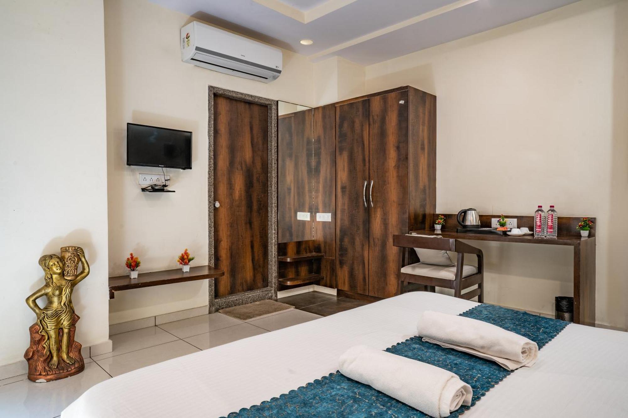 Hotel Naman Udaipur Eksteriør billede