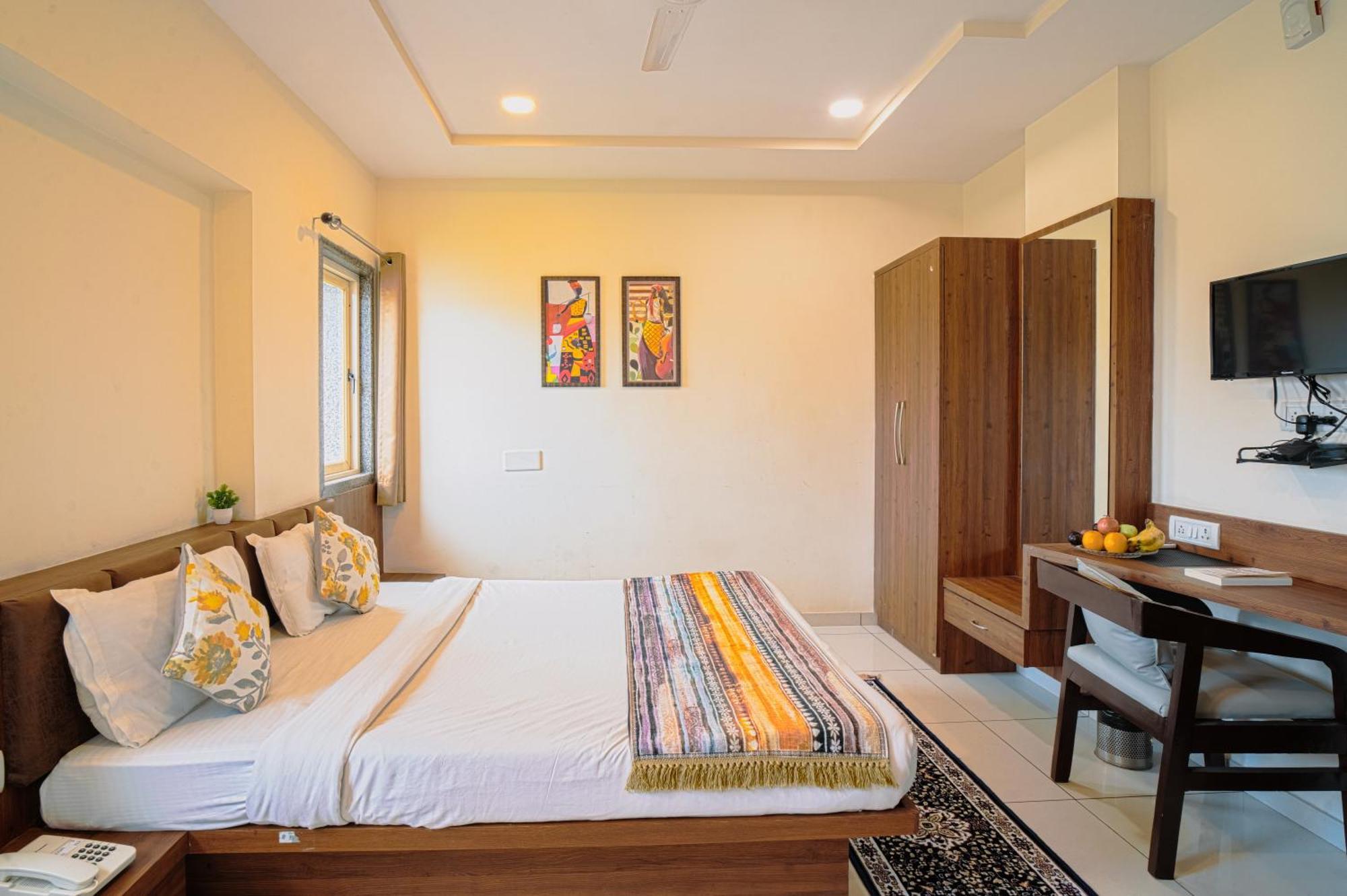 Hotel Naman Udaipur Eksteriør billede